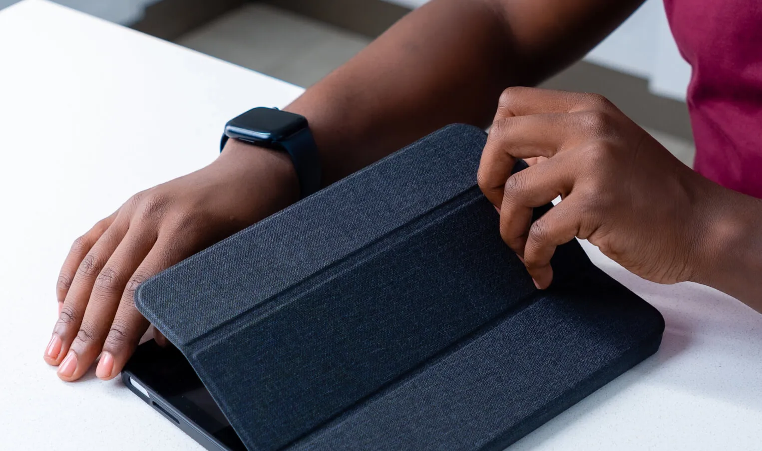 Aspect Tri-fold Folio Case