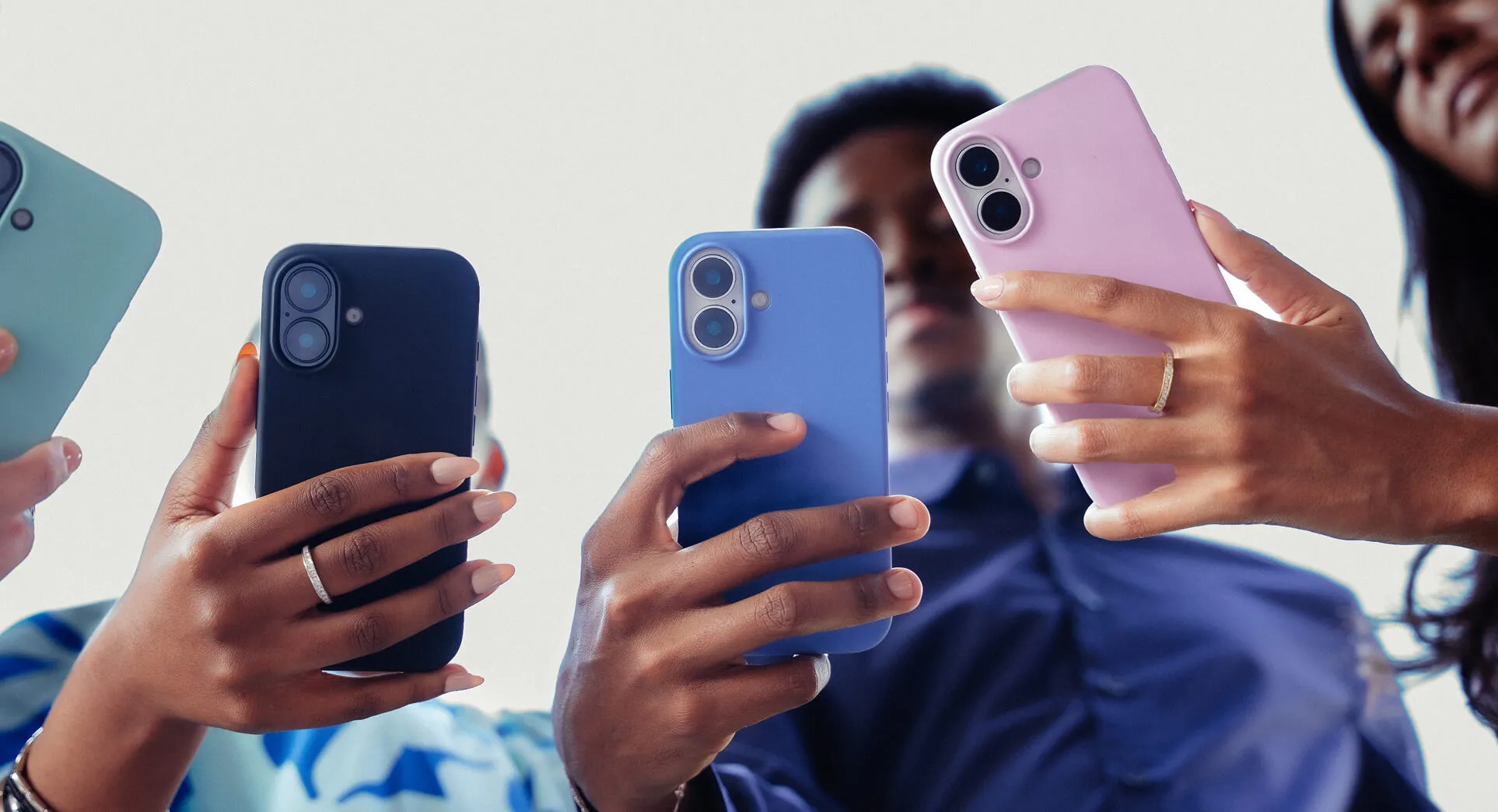 Various moov iPhone covers